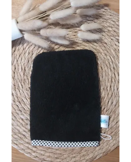 Gant démaquillant noir