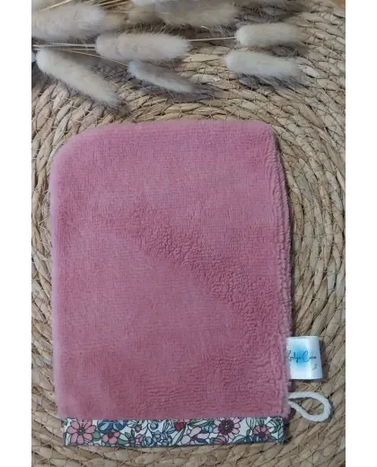 Gant démaquillant rose