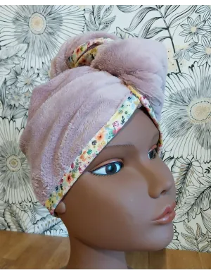 Serviette cheveux lilas